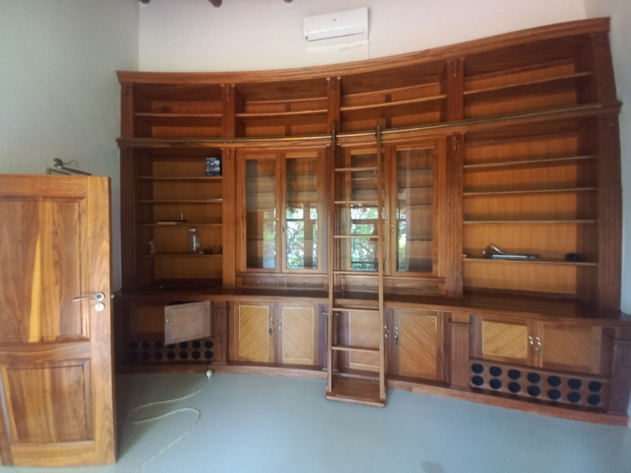 5 Bedroom Property for Sale in Broederstroom North West